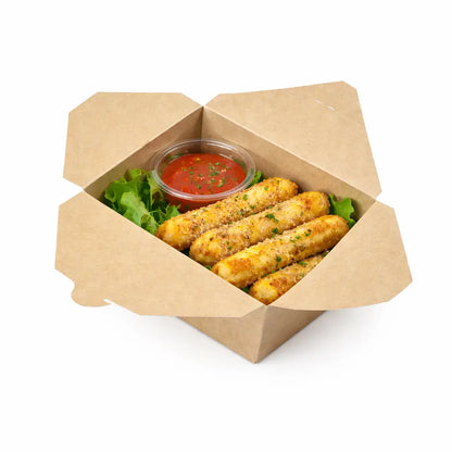 The Kraft Food Box No.8 200 Pack is ideal for serving items like five breaded mozzarella sticks on lettuce with a side of marinara, offering sturdy and eco-friendly packaging for takeaway meals.